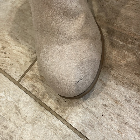 Faux suede boots - Picture 2 of 5